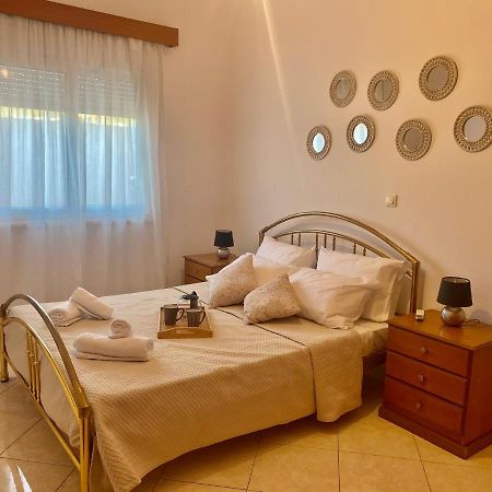 Casa Amalia Apartment Paradisi  ภายนอก รูปภาพ