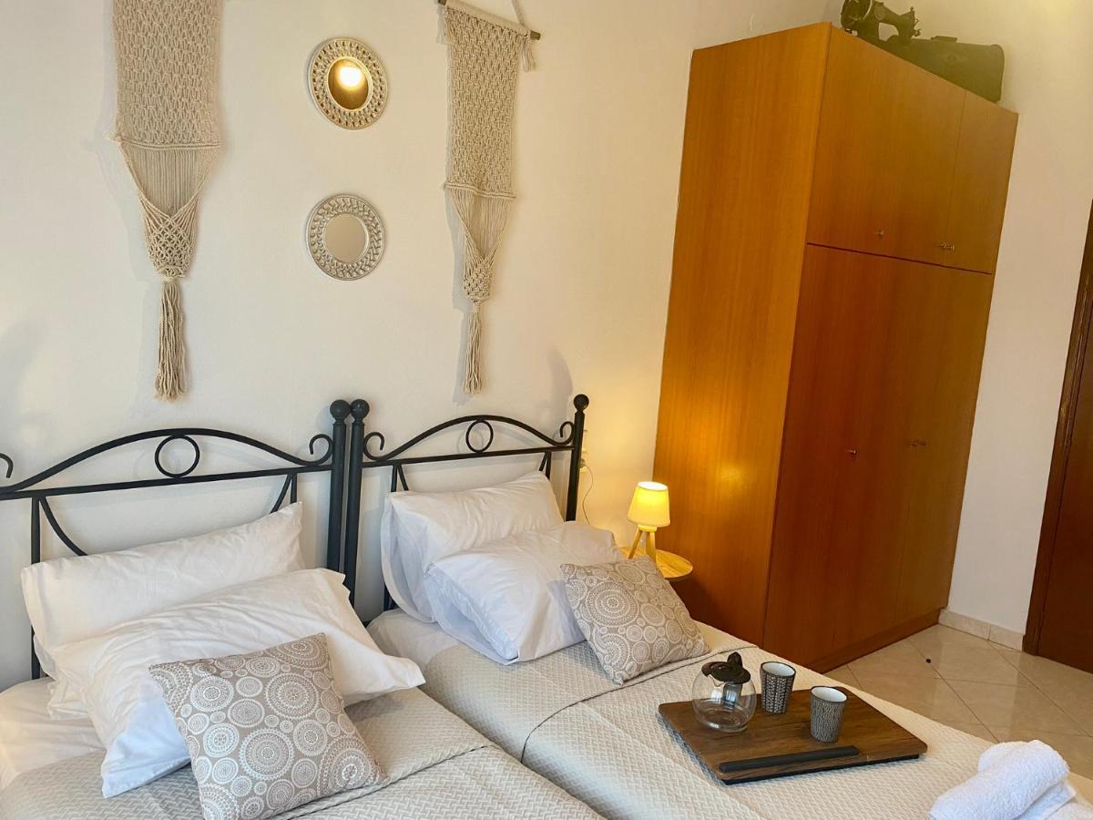 Casa Amalia Apartment Paradisi  ภายนอก รูปภาพ