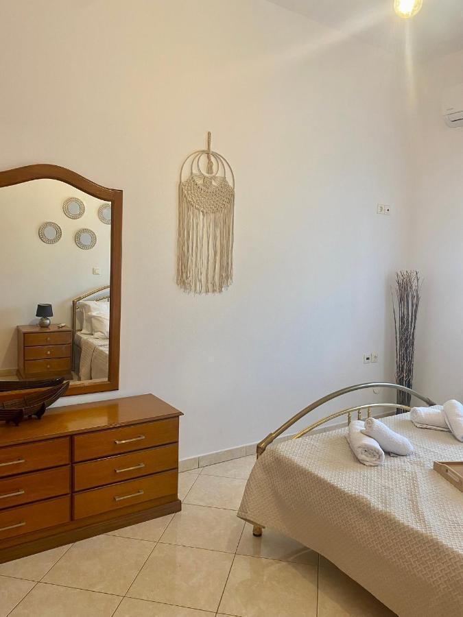 Casa Amalia Apartment Paradisi  ภายนอก รูปภาพ