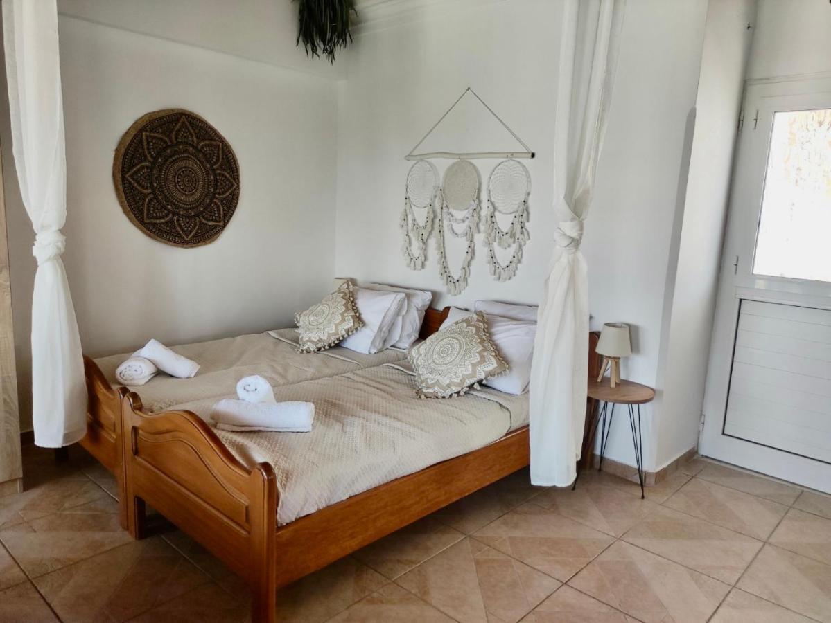 Casa Amalia Apartment Paradisi  ภายนอก รูปภาพ